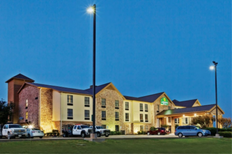 La Quinta Inn & Suites in Denison, TX